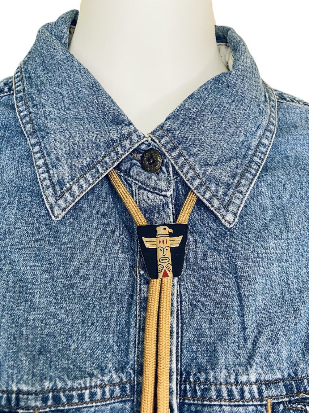 Hickok Totem Pole Design Bolo Tie Western String Tie Cloth Cord